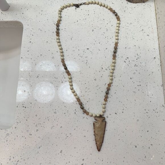 Southwestern/Boho style Long arrowhead beaded necklace w gold accents - Picture 1 of 6